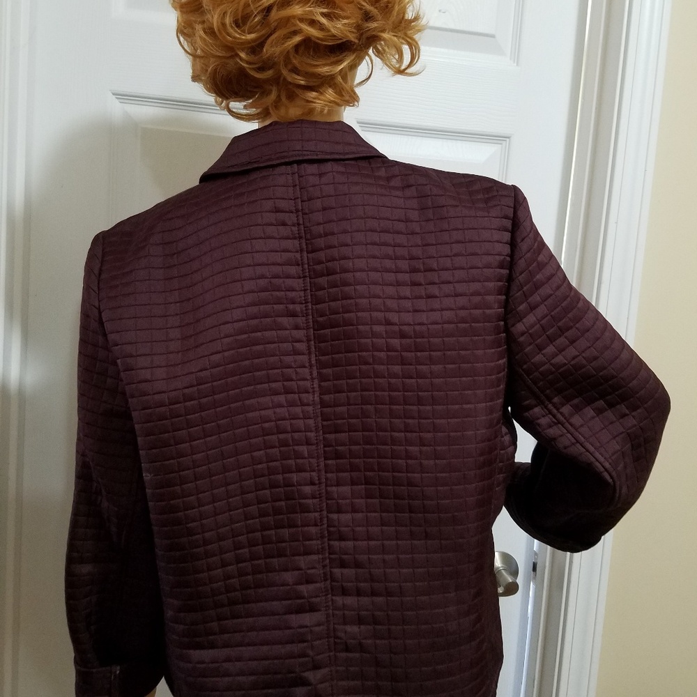 Guilted Jacket - Picture 2 of 3